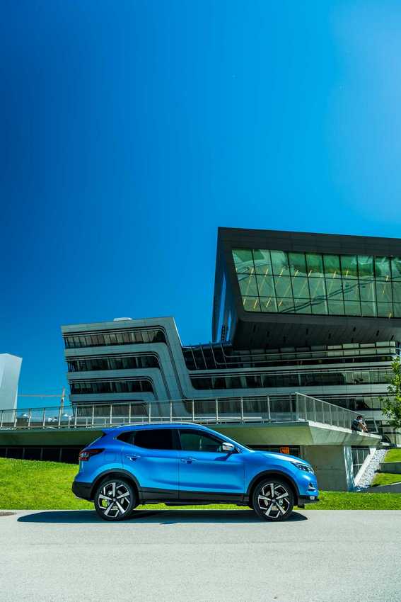 Nuova Nissan Qashqai: immagini ufficiali
