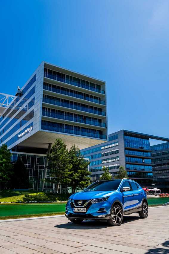 Nuova Nissan Qashqai: immagini ufficiali