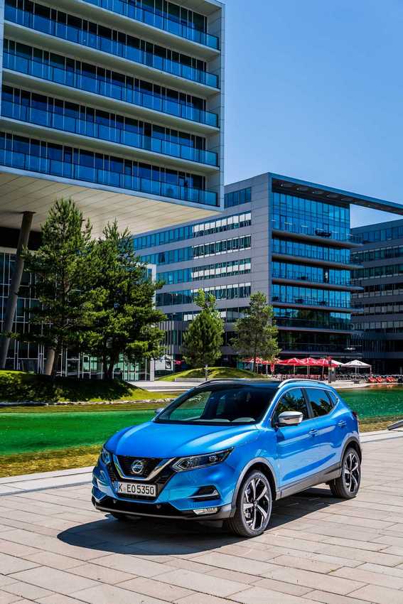 Nuova Nissan Qashqai: immagini ufficiali