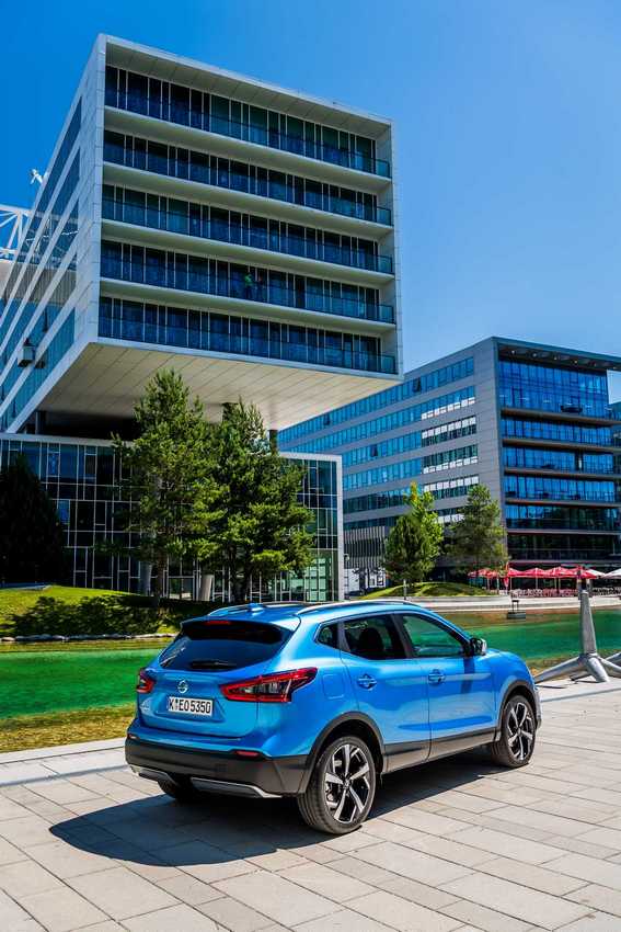 Nuova Nissan Qashqai: immagini ufficiali
