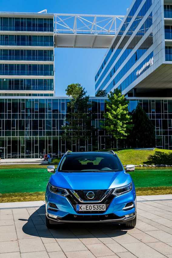 Nuova Nissan Qashqai: immagini ufficiali