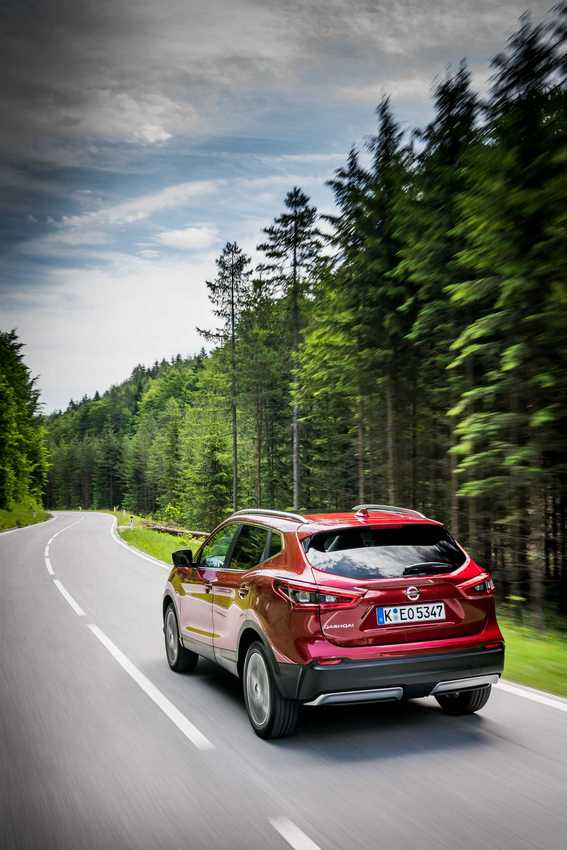 Nuova Nissan Qashqai: immagini ufficiali