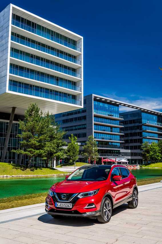 Nuova Nissan Qashqai: immagini ufficiali