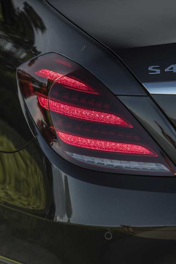 Mercedes Classe S restyling: immagini ufficiali inedite