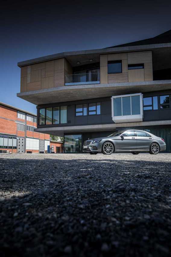 Mercedes Classe S restyling: immagini ufficiali inedite