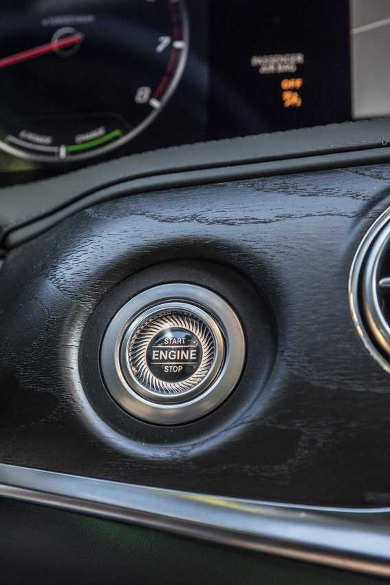 Mercedes Classe S restyling: immagini ufficiali inedite