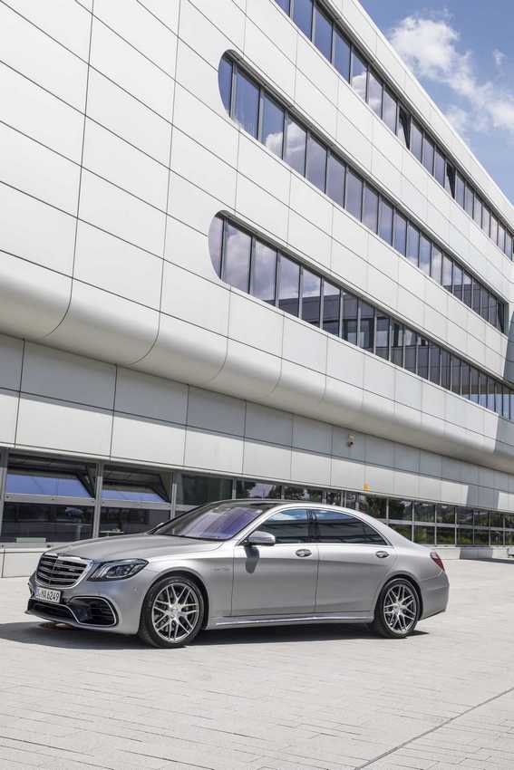 Mercedes Classe S restyling: immagini ufficiali inedite