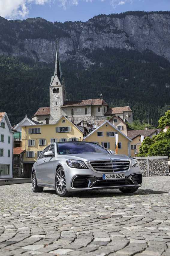 Mercedes Classe S restyling: immagini ufficiali inedite