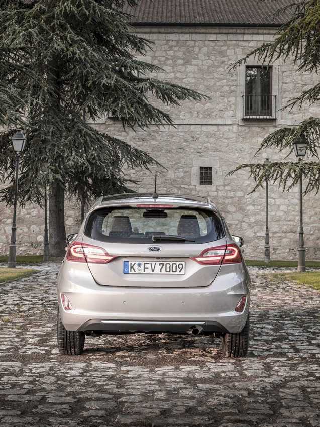 Nuova Ford Fiesta: nuove immagini ufficiali