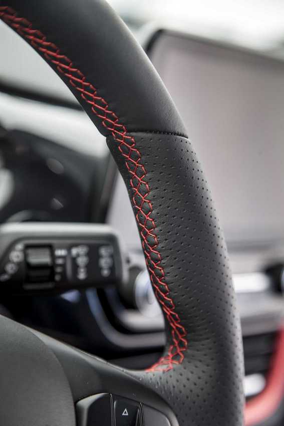 Nuova Ford Fiesta: nuove immagini ufficiali