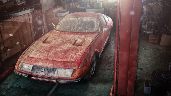 Ferrari 365 GTB/4 Daytona in una stalla giapponese