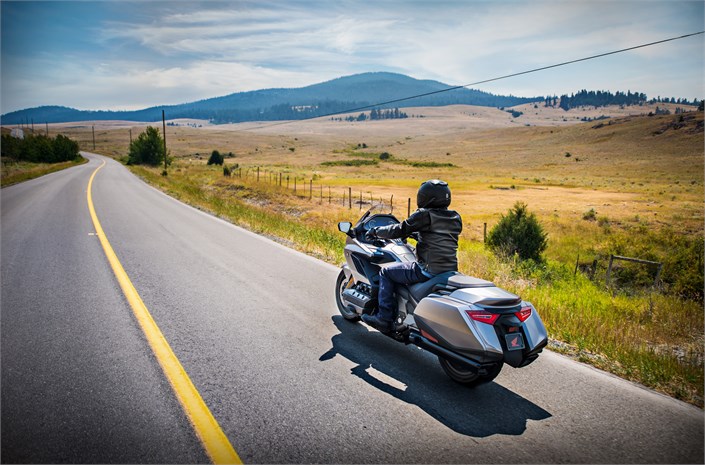 Honda GL1800 Gold Wing 2018: le immagini