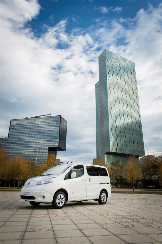 Nissan e-NV200: nuove immagini