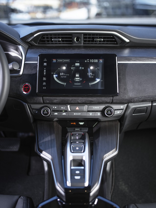 Honda Clarity Fuel Cell: primo contatto