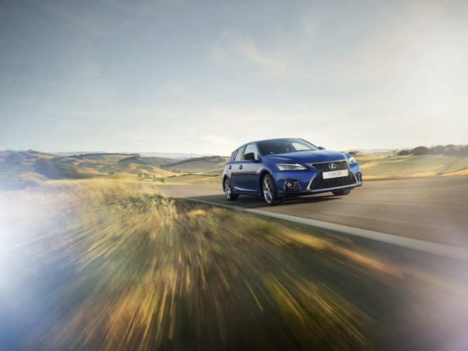Lexus CT Hybrid MY 2018: le immagini ufficiali