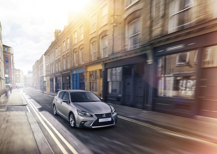 Lexus CT Hybrid MY 2018: le immagini ufficiali