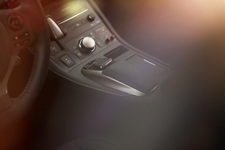 Lexus CT Hybrid MY 2018: le immagini ufficiali