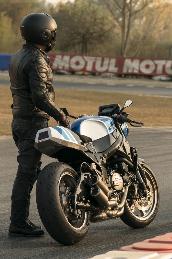 Suzuki GSX-S750 Zero by Officine GP Design: le immagini ufficiali