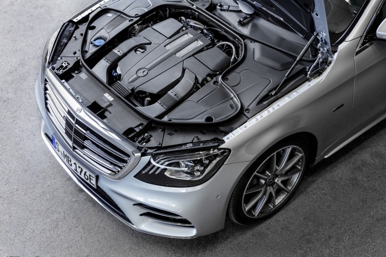 Mercedes: tutte le strade per la mobilità del futuro