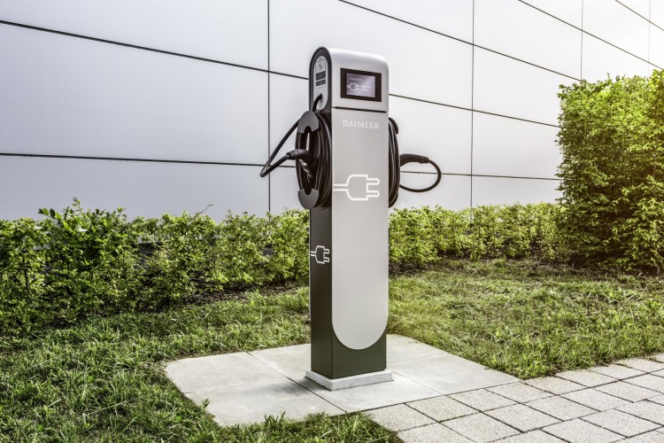 Mercedes: tutte le strade per la mobilità del futuro
