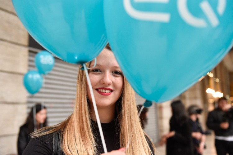 Mercedes EQ, flash mob nel cuore di Roma