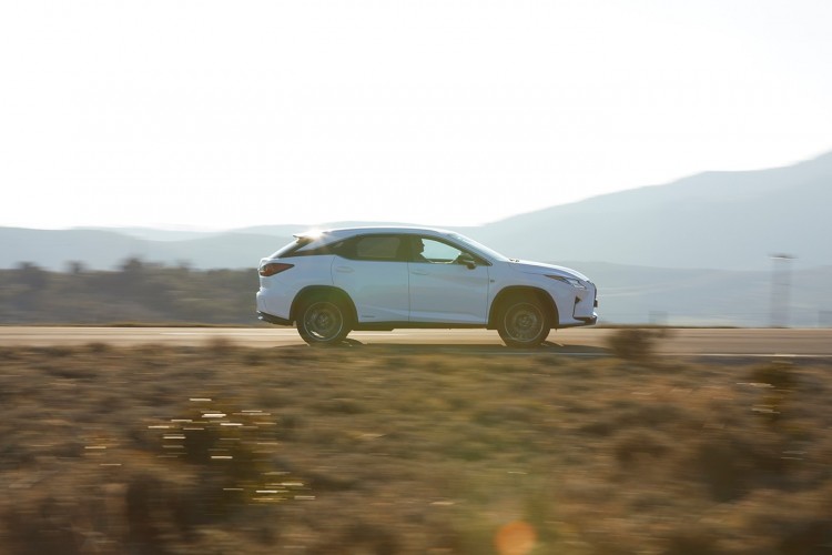 Lexus RX L