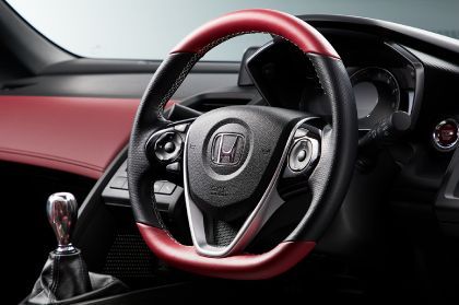 Honda S660 Modulo X, le immagini
