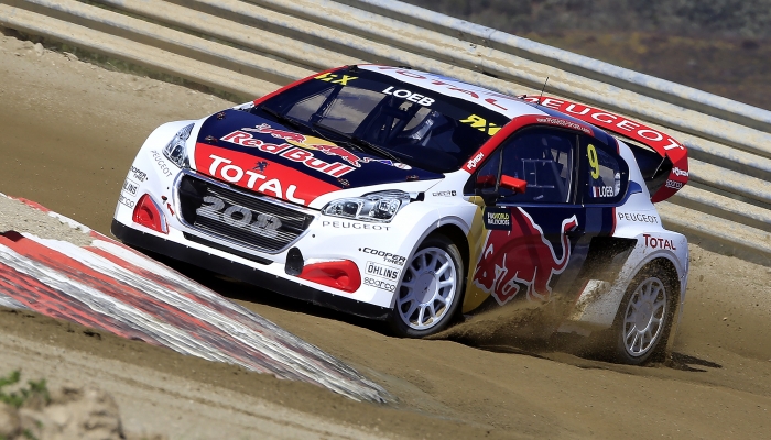 Peugeot 208: immagini inedite