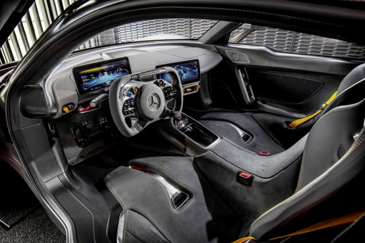Mercedes-AMG ONE: le immagini ufficiali