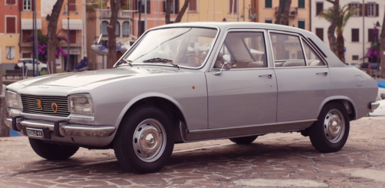 La Peugeot 504 Berlina festeggia 50 anni