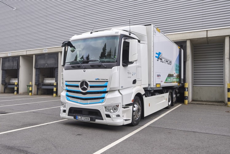 Mercedes-Benz eActros