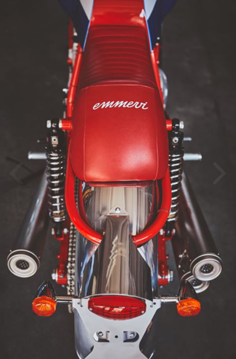 Magni Tributo: rivive la MV 750 S