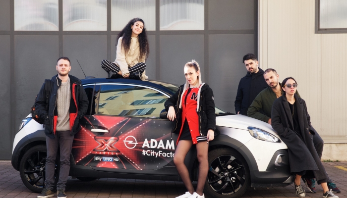 Opel, la gamma della Casa del fulmine protagonista a X-Factor