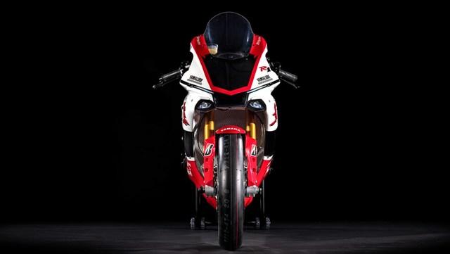 Yamaha YZF-R1 GYTR 20° anniversario 2019: le immagini ufficiali