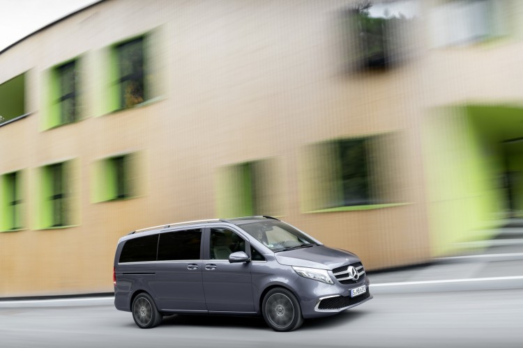 Nuova Mercedes Classe V 2019: le foto ufficiali