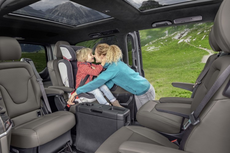 Nuova Mercedes Classe V 2019: le foto ufficiali
