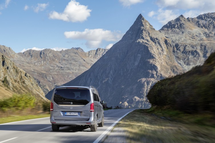 Nuova Mercedes Classe V 2019: le foto ufficiali