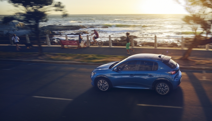 Nuova Peugeot 208 2019: prime immagini ufficiali