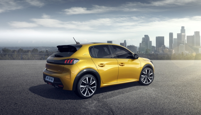 Nuova Peugeot 208 2019: prime immagini ufficiali