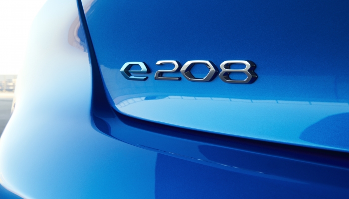 Nuova Peugeot 208 2019: prime immagini ufficiali