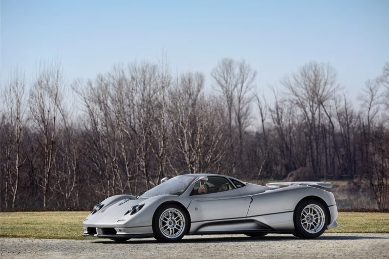 Pagani Zonda, a Ginevra il 20° anniversario