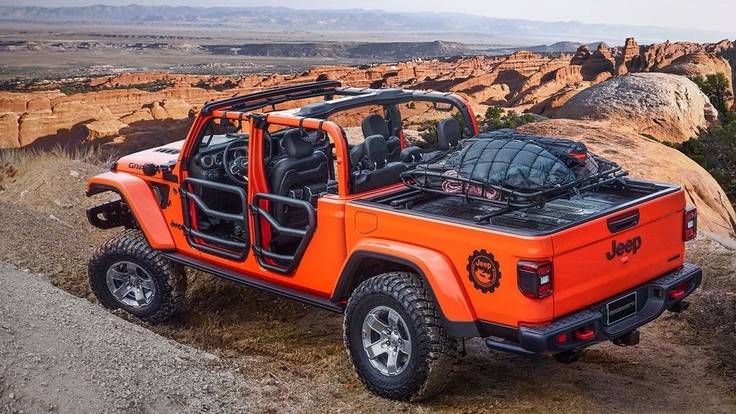 Jeep Gladiator: sei versioni protagoniste al Moab Easter Safari