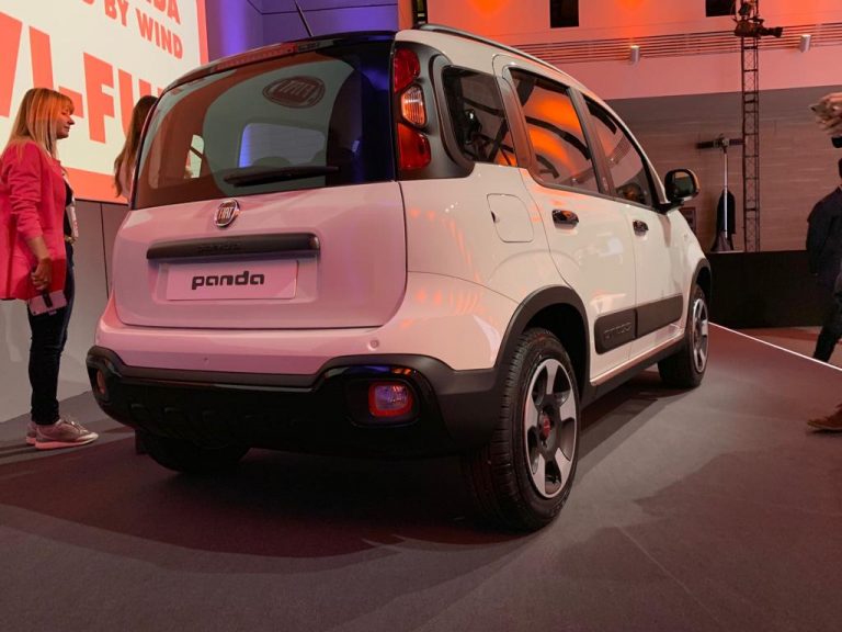 Fiat Panda Connected by Wind