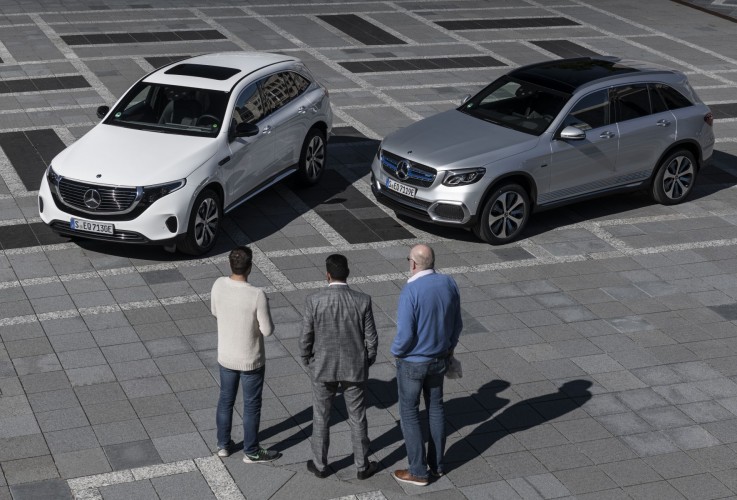 Mercedes EQ: le immagini della gamma ecosostenibile