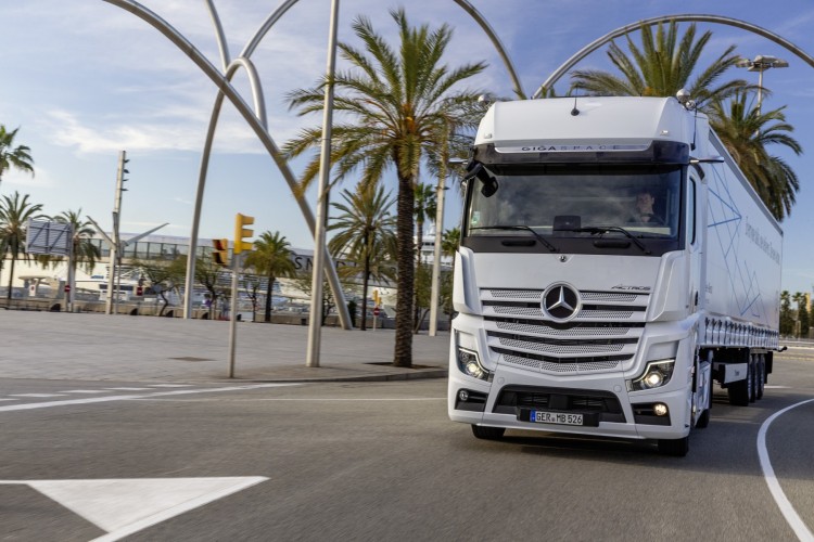 Mercedes Actros 2019