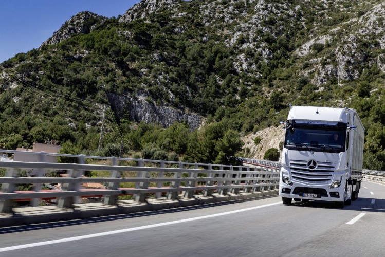 Mercedes Actros 2019