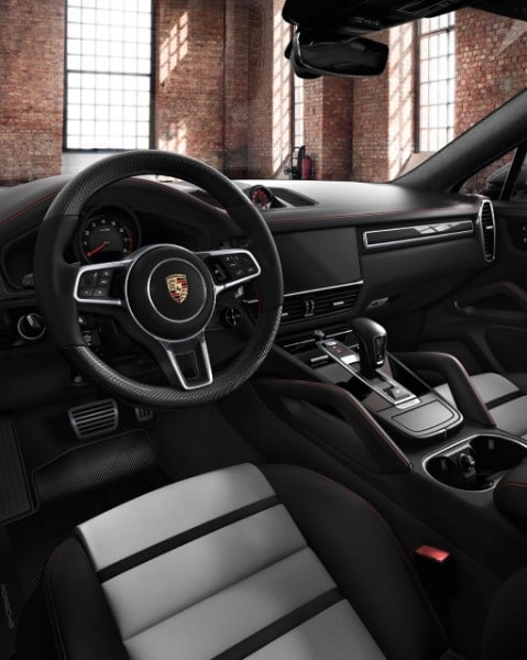 Porsche Cayenne Coupé Exclusive Manufaktur: foto ufficiali