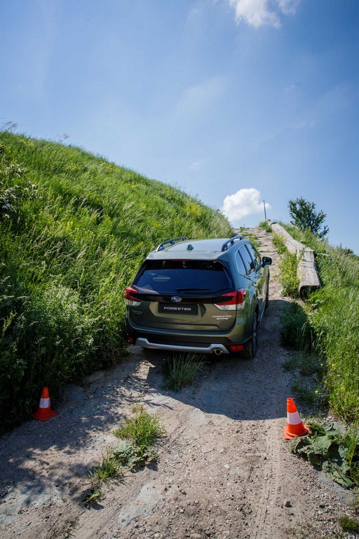 Subaru Forester ed XV E-Boxer