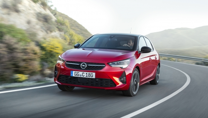 Nuova Opel Corsa 2019: immagini inedite