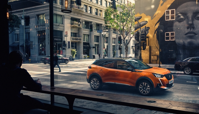 Nuova Peugeot 2008: le immagini ufficiali